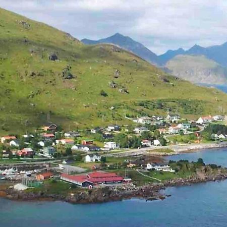Leilighet Med Balkong Og Havutsikt Pa Napp. 外观 照片