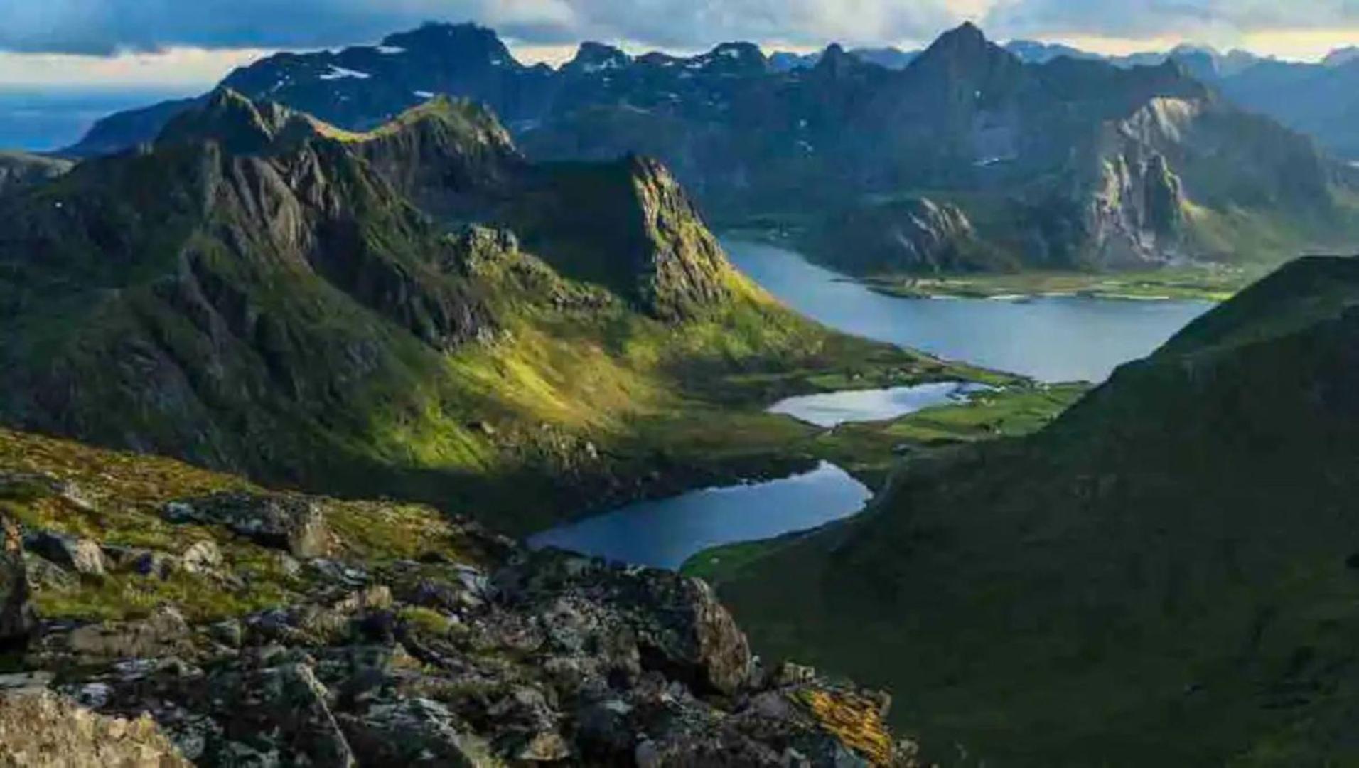 Leilighet Med Balkong Og Havutsikt Pa Napp. 外观 照片
